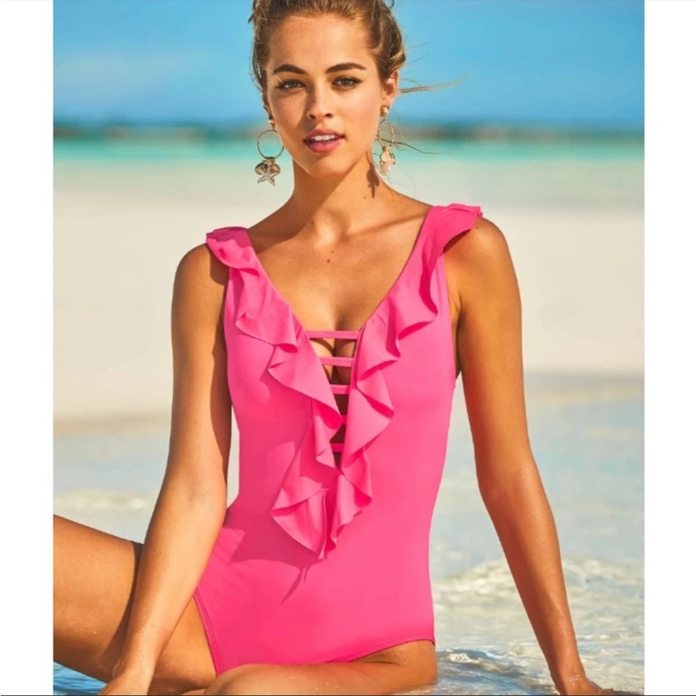 Lilly Pulitzer Carmen Bathing suit sz 4